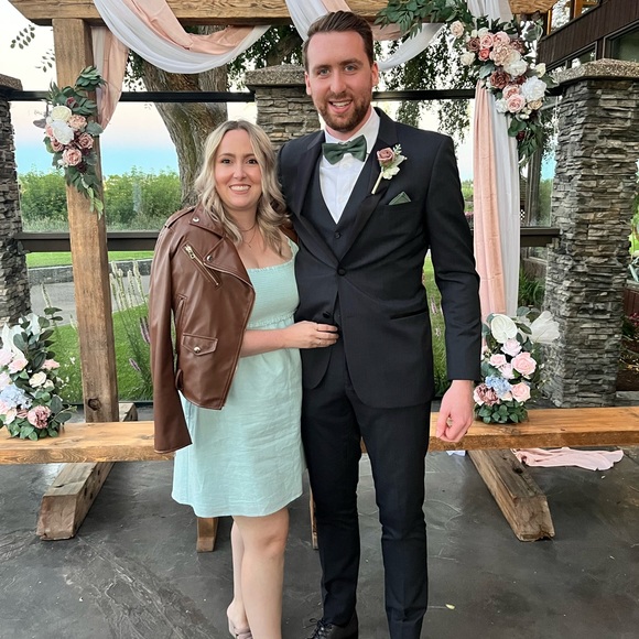 Meet your Posher, Meaghan - Picture 3 of 4